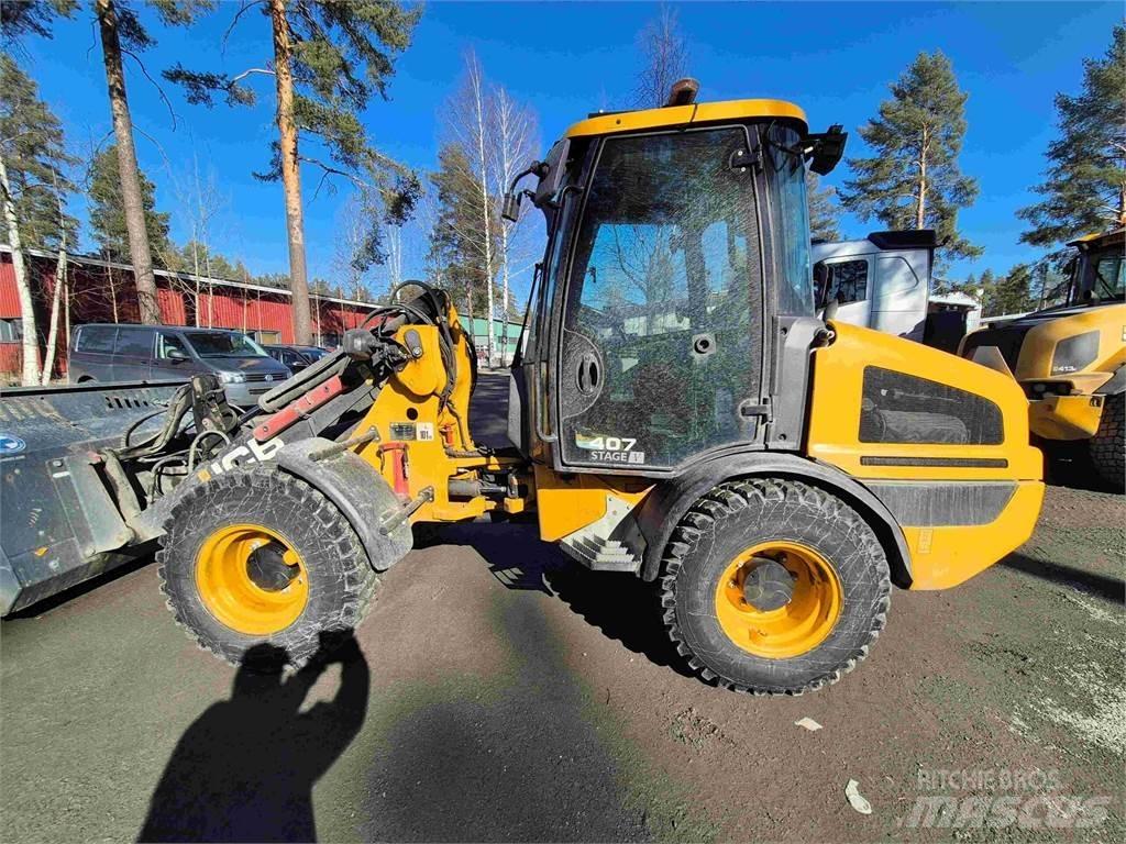 JCB 407  휠로우더