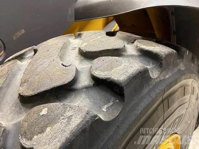Volvo L70 F  휠로우더