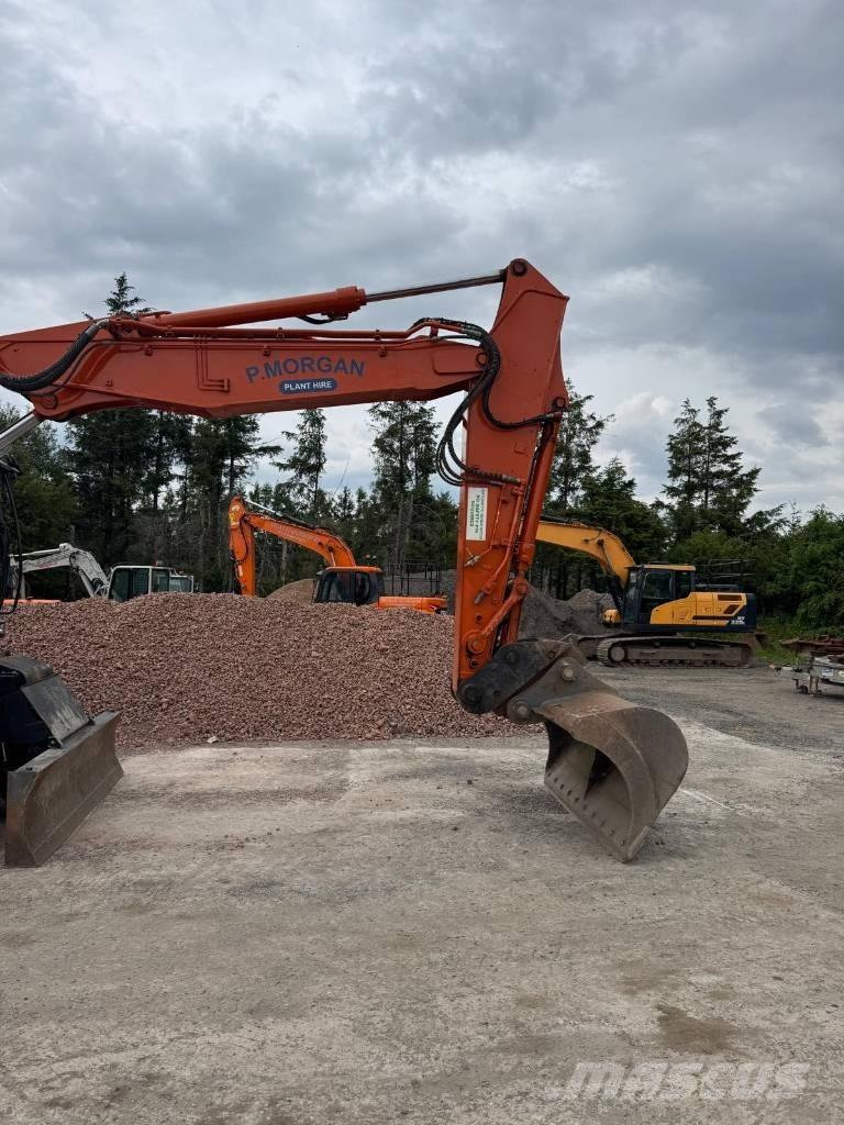 Hitachi ZW 180  휠 굴삭기