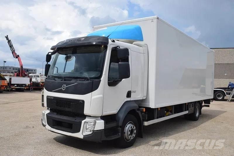 Volvo FL 250 탑차 트럭