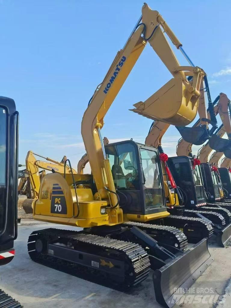 Komatsu 70 대형 굴삭기 29톤 이상