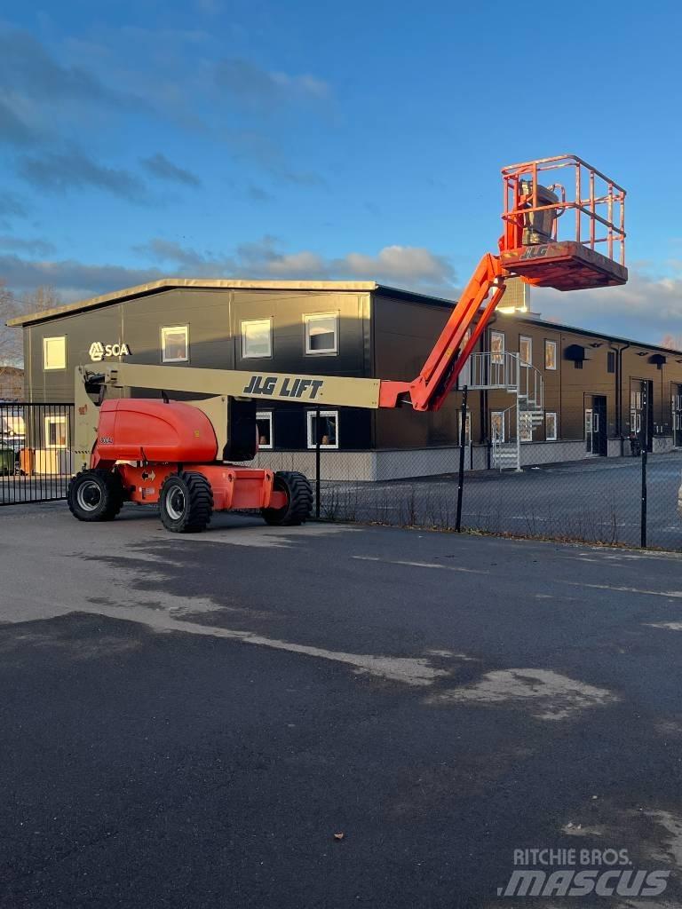 JLG 800 AJ 관절형 전동이동 리프트
