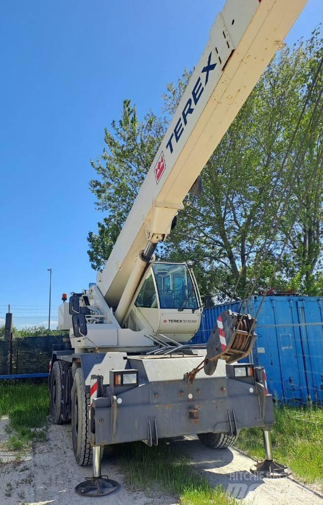 Terex A 350 R/T 크레인