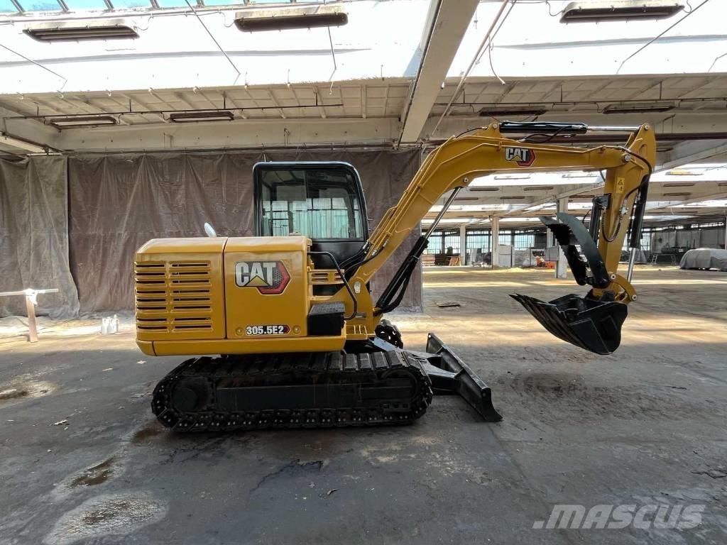CAT 305.5 E 2 소형 굴삭기 7톤 미만
