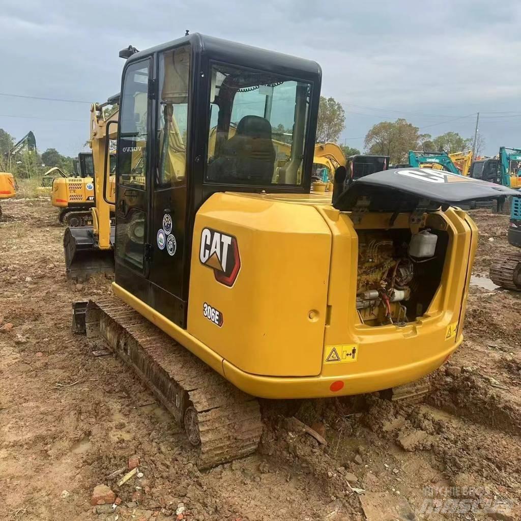 CAT 306E 대형 굴삭기 29톤 이상
