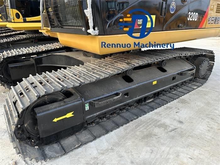 CAT 320 D2L 대형 굴삭기 29톤 이상