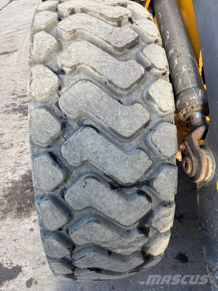 Volvo L 90 H  휠로우더