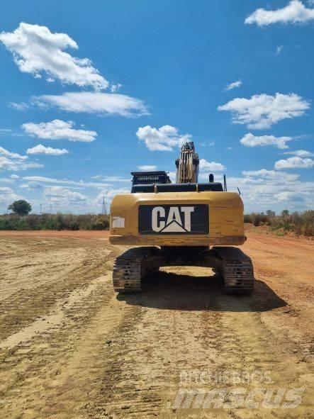 CAT 324 D 대형 굴삭기 29톤 이상