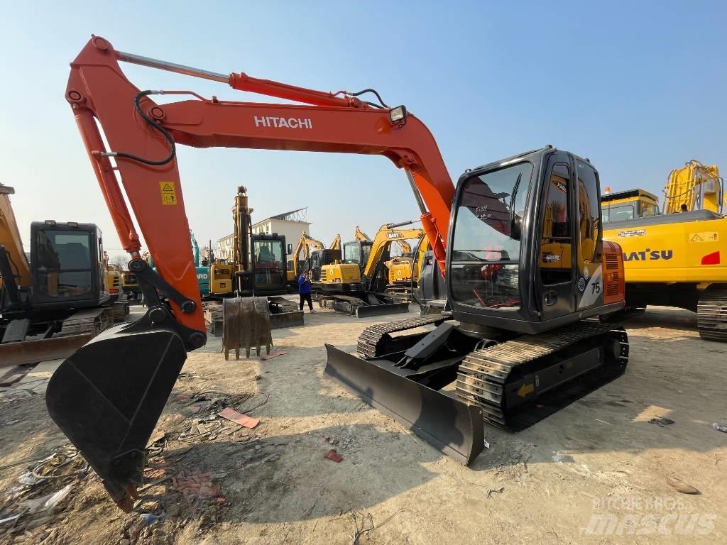 Hitachi ZX 75 대형 굴삭기 29톤 이상