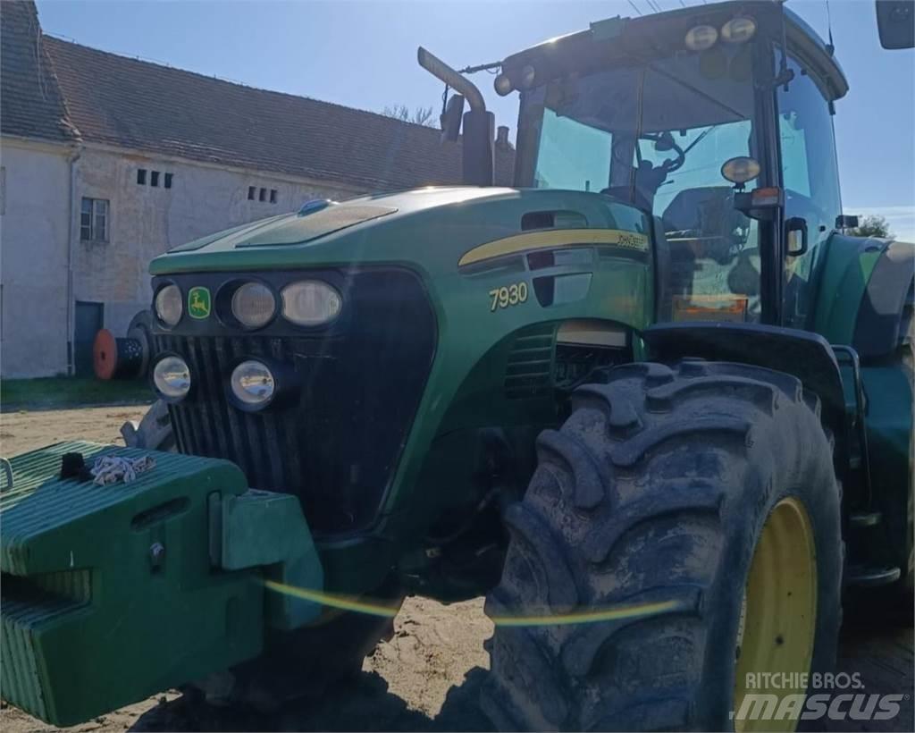 John Deere 7930 트랙터