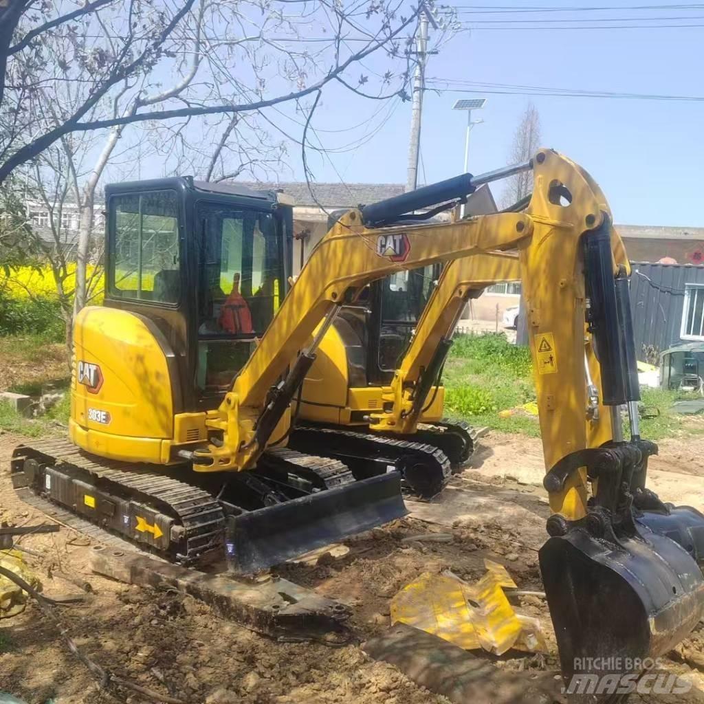 CAT 303 E 대형 굴삭기 29톤 이상