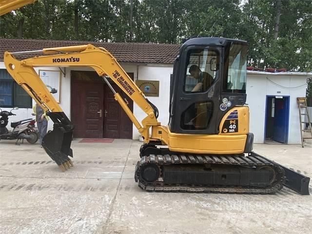 Komatsu PC40MR 소형 굴삭기 7톤 미만
