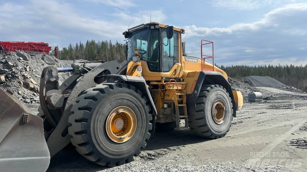 Volvo L 260 H  휠로우더