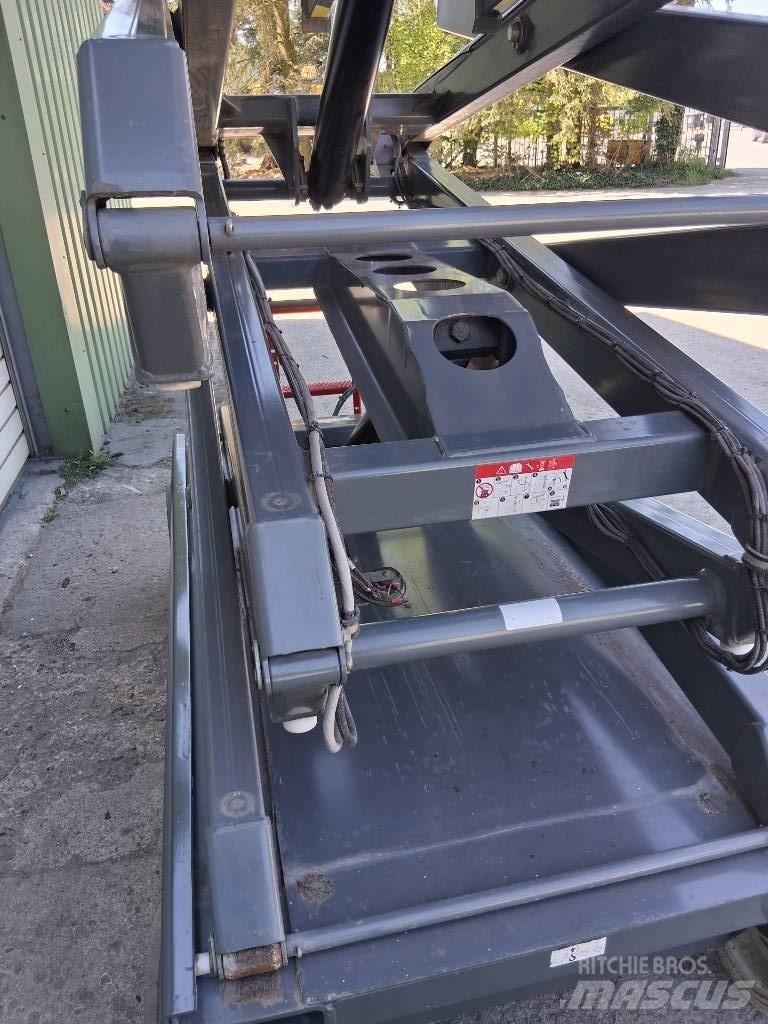 SkyJack SJ III 4626 가위형 리프트