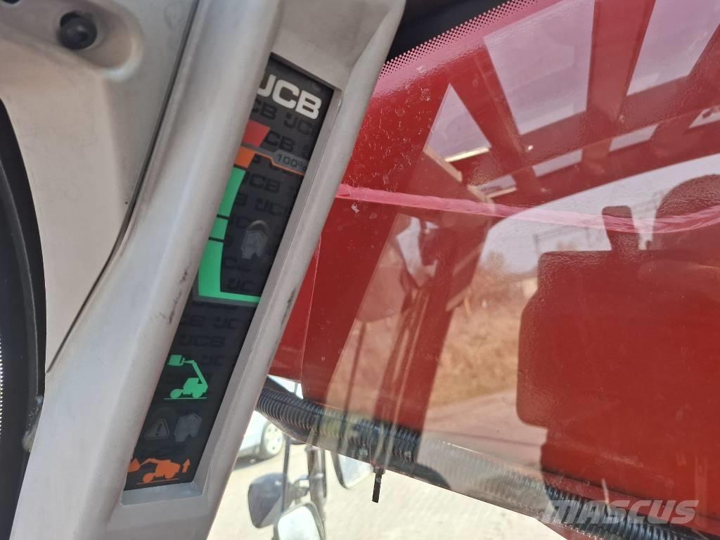 JCB 540-180 텔레스코픽 휠 로더