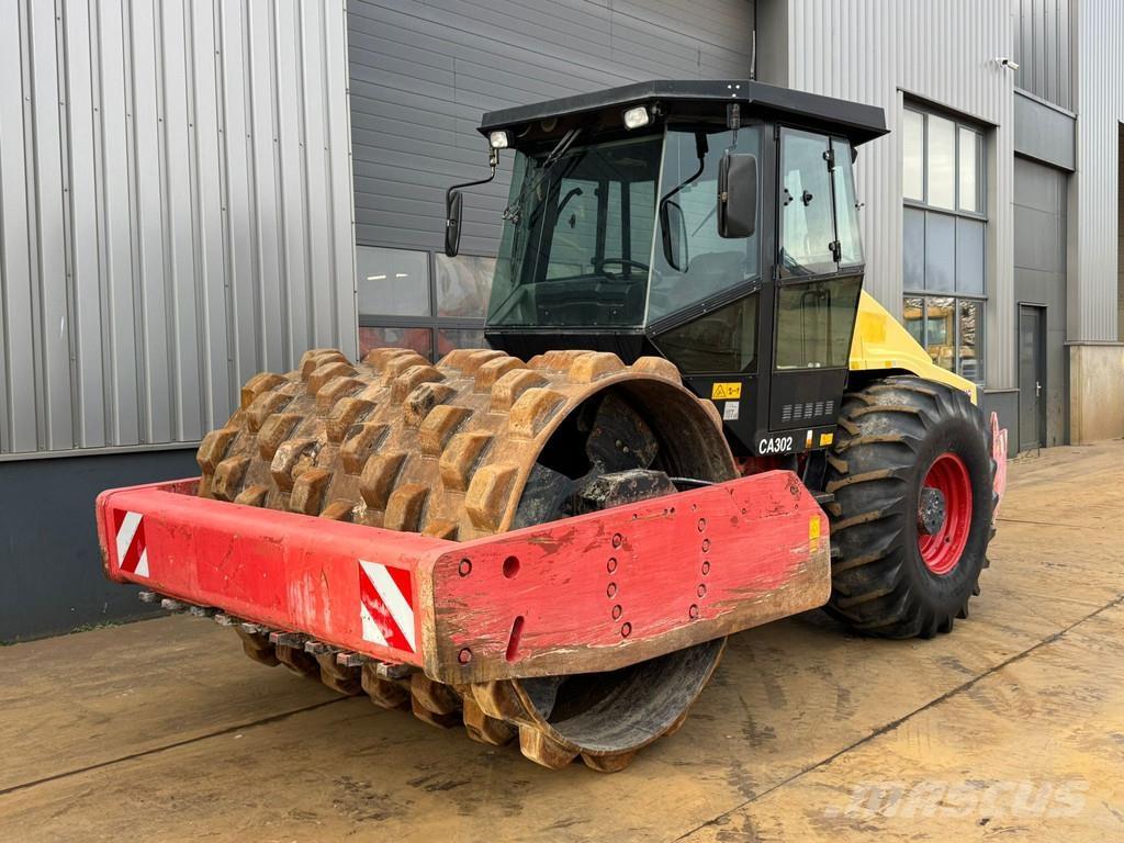 Dynapac CA302 PD 싱글 드럼 롤러