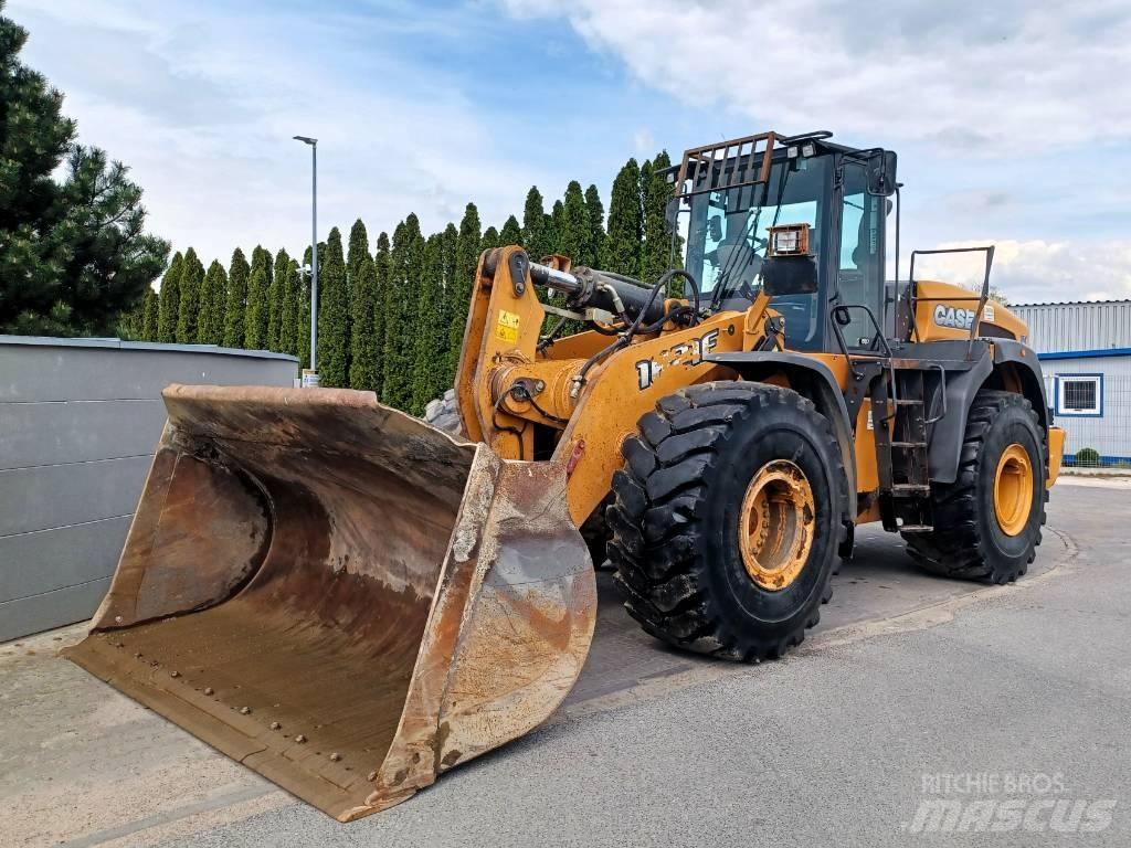CASE 1021 F  휠로우더