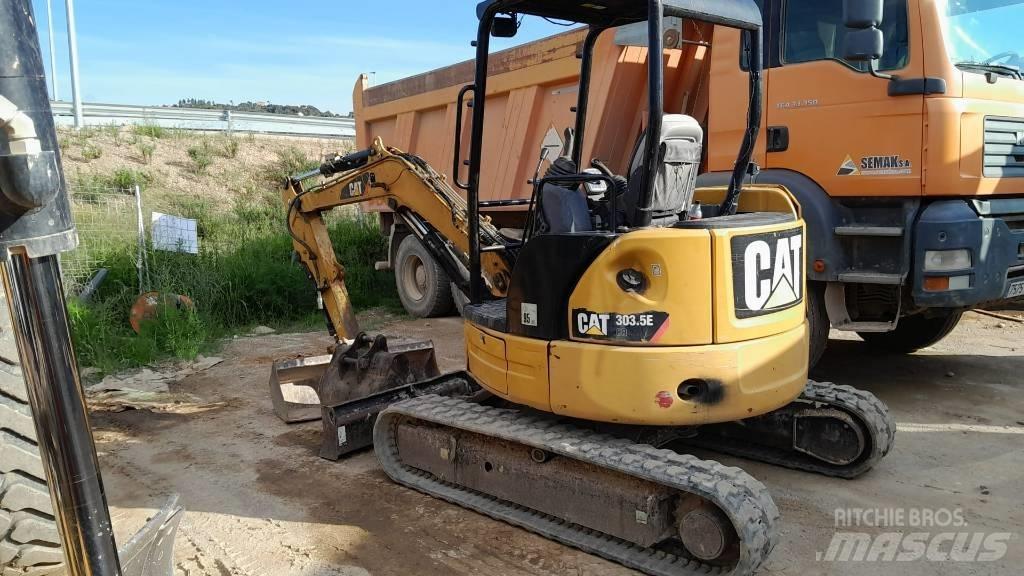 CAT 303.5 E CR 소형 굴삭기 7톤 미만