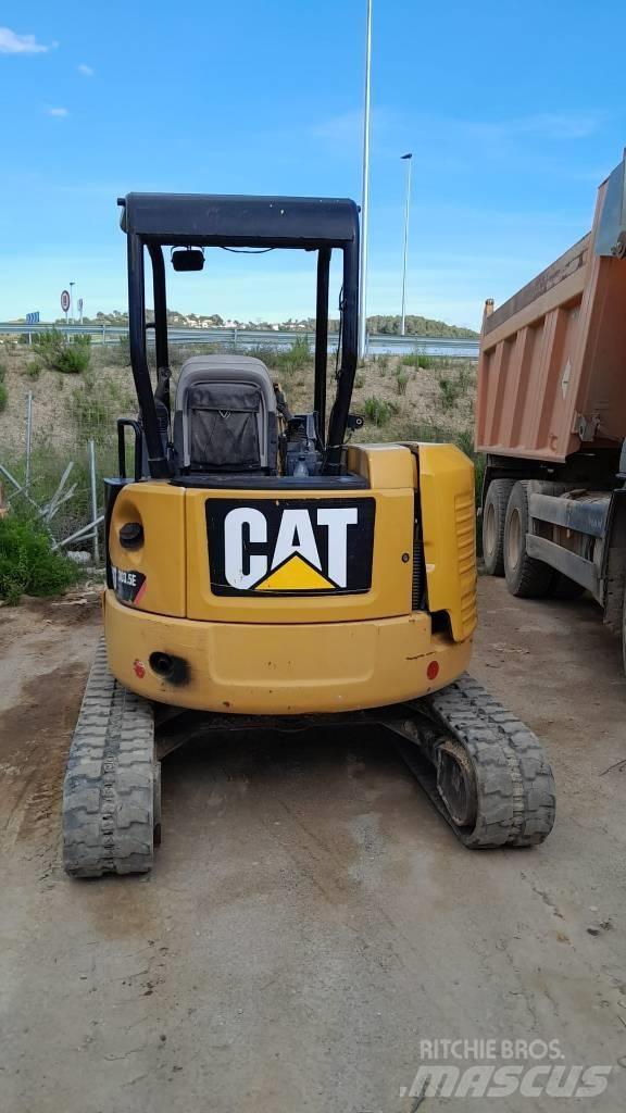 CAT 303.5 E CR 소형 굴삭기 7톤 미만