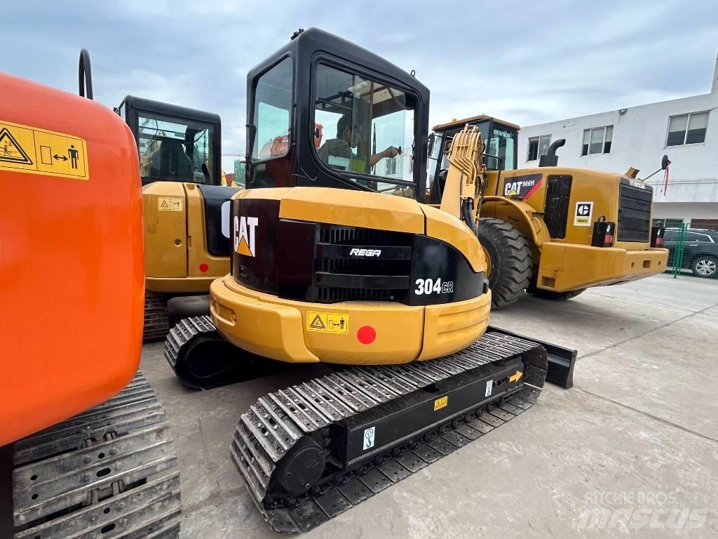 CAT 304 대형 굴삭기 29톤 이상