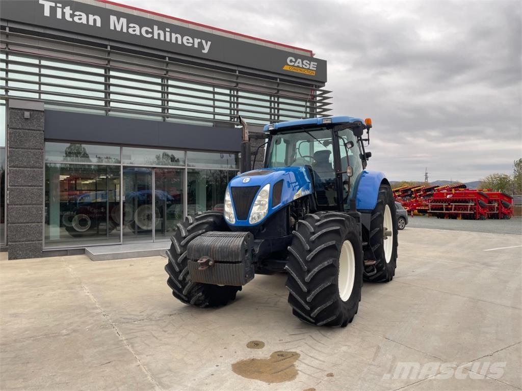New Holland T7050 트랙터