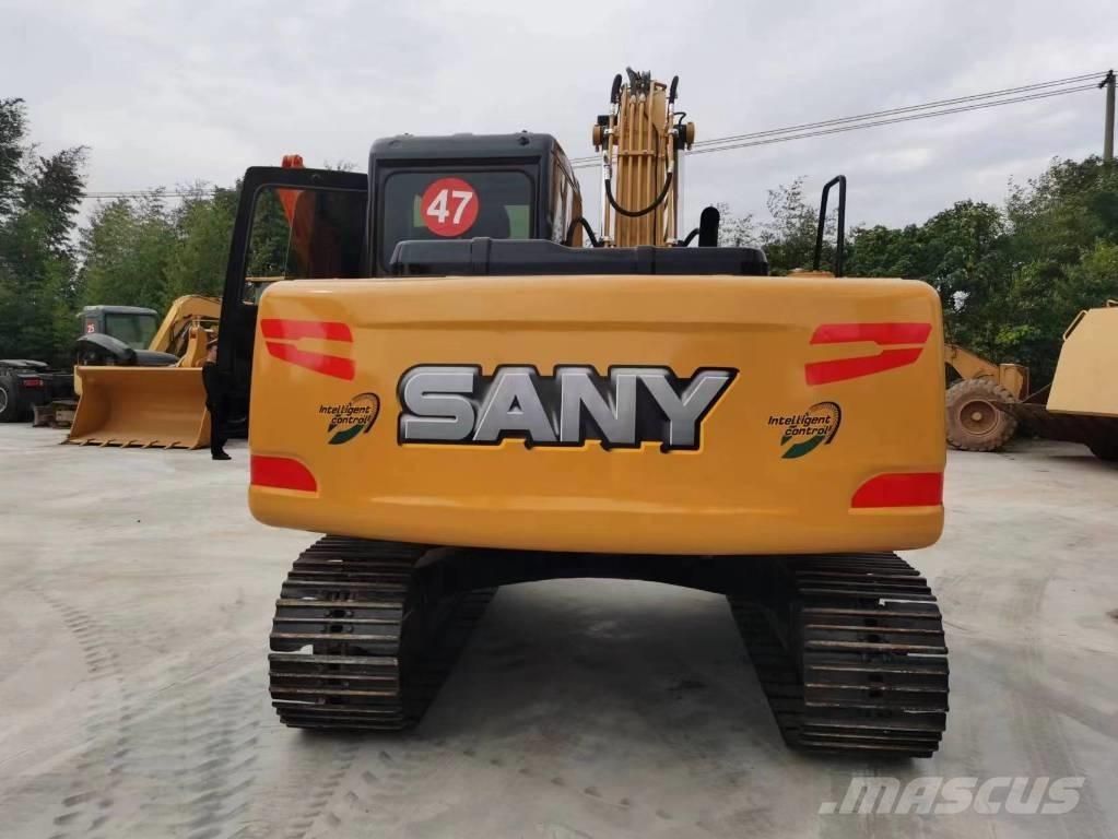 Sany SY 135 C 대형 굴삭기 29톤 이상