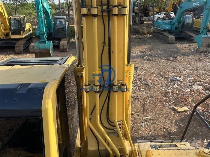 Komatsu PC200-8 대형 굴삭기 29톤 이상