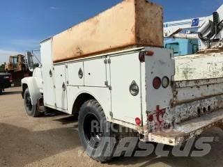 Ford F600 시립/다목적 차량