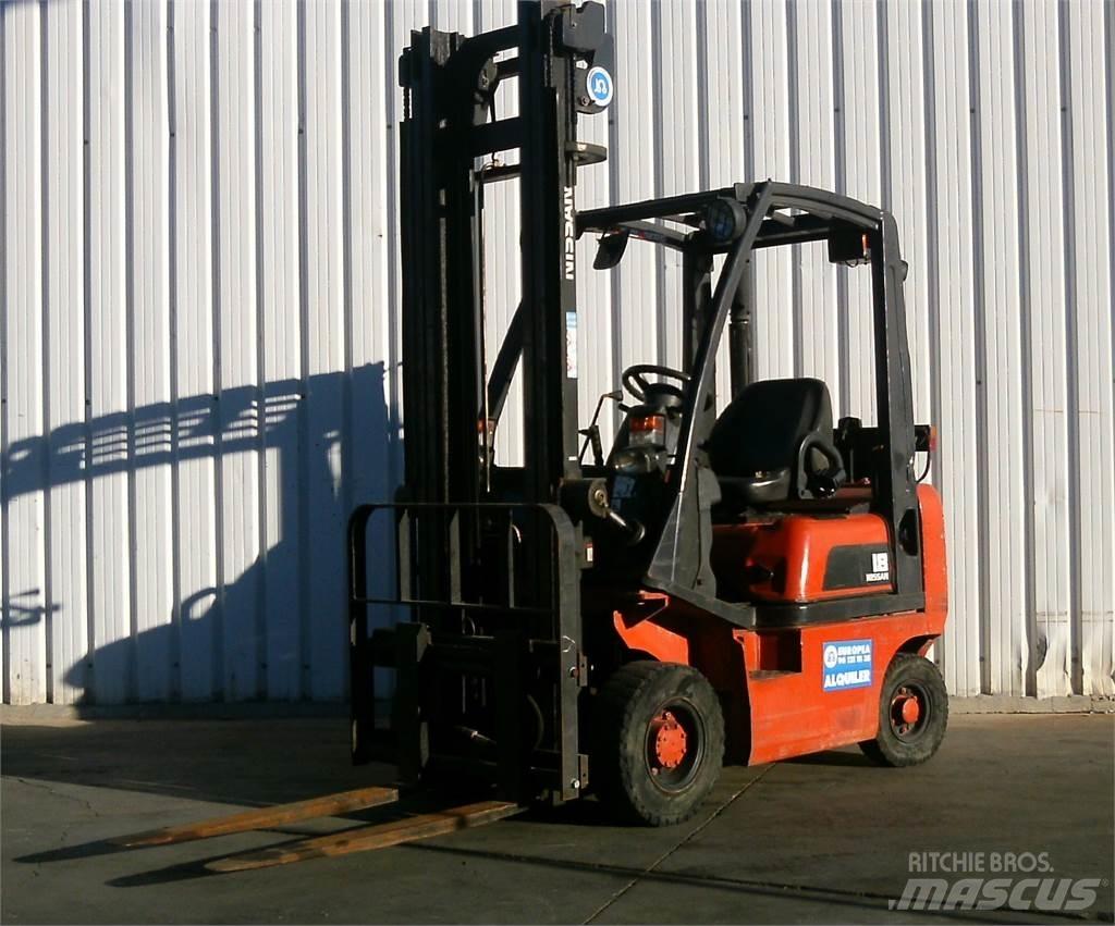 Nissan FD01A18Q 디젤 지게차