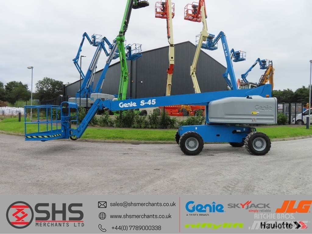 Genie S 45 견인식 전동이동 리프트