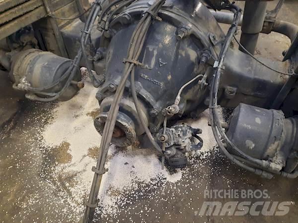 Volvo RS1332SV 차축
