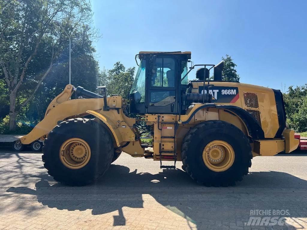 CAT 966M  휠로우더