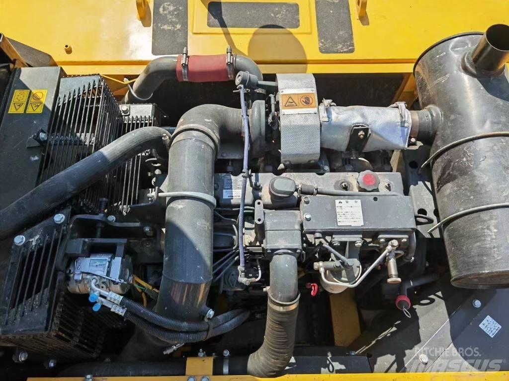 Komatsu PC 350 대형 굴삭기 29톤 이상