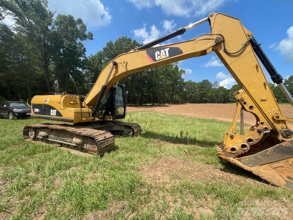CAT 320 D L 대형 굴삭기 29톤 이상