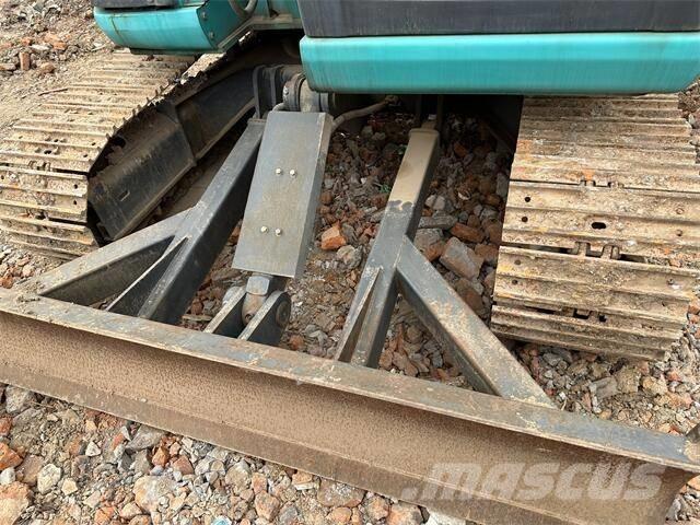 Kobelco SK70SR 대형 굴삭기 29톤 이상