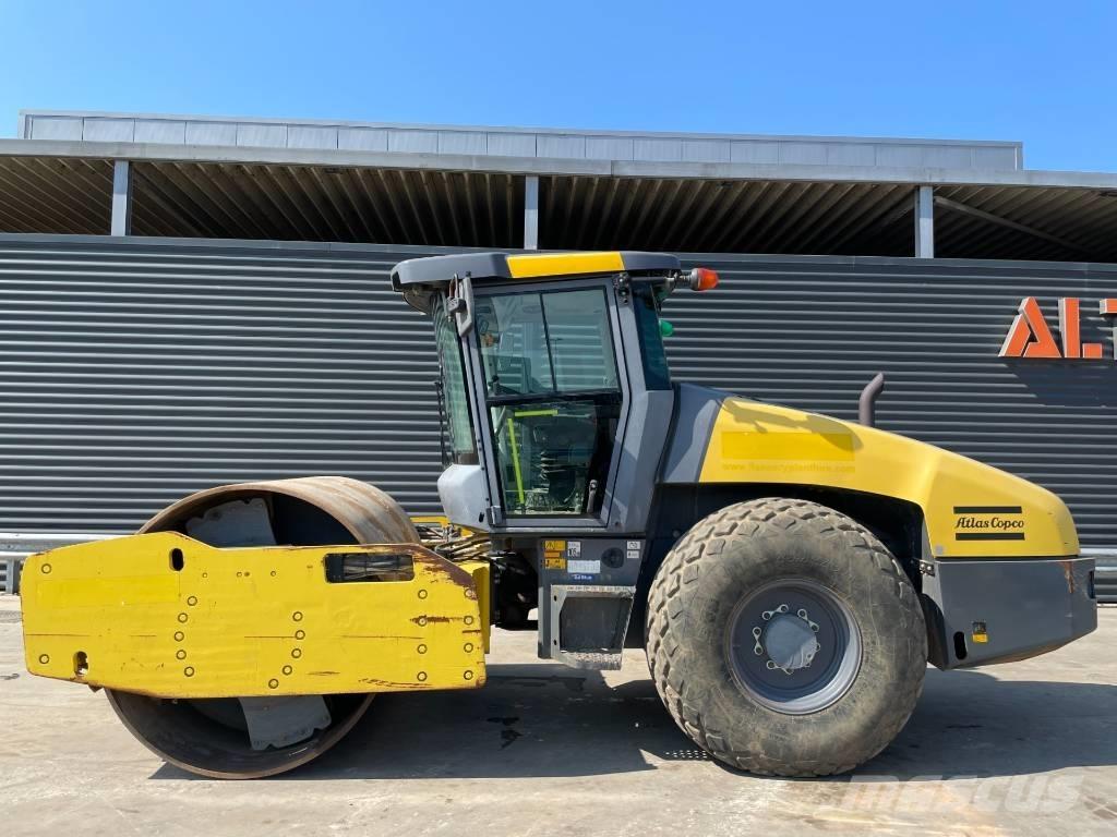 Dynapac CA3500D 싱글 드럼 롤러