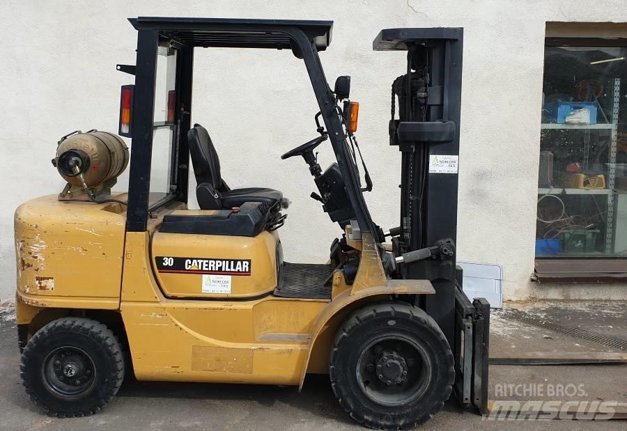 CAT GP 30 LPG 지게차