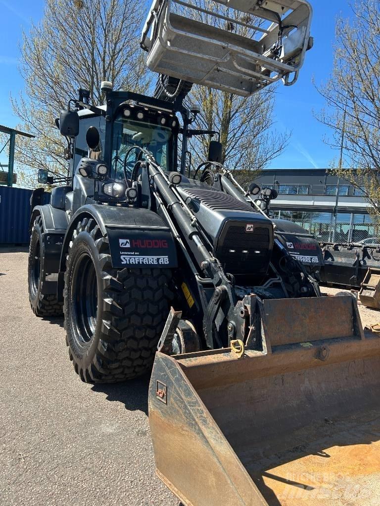 Huddig 1260 D 백호로더
