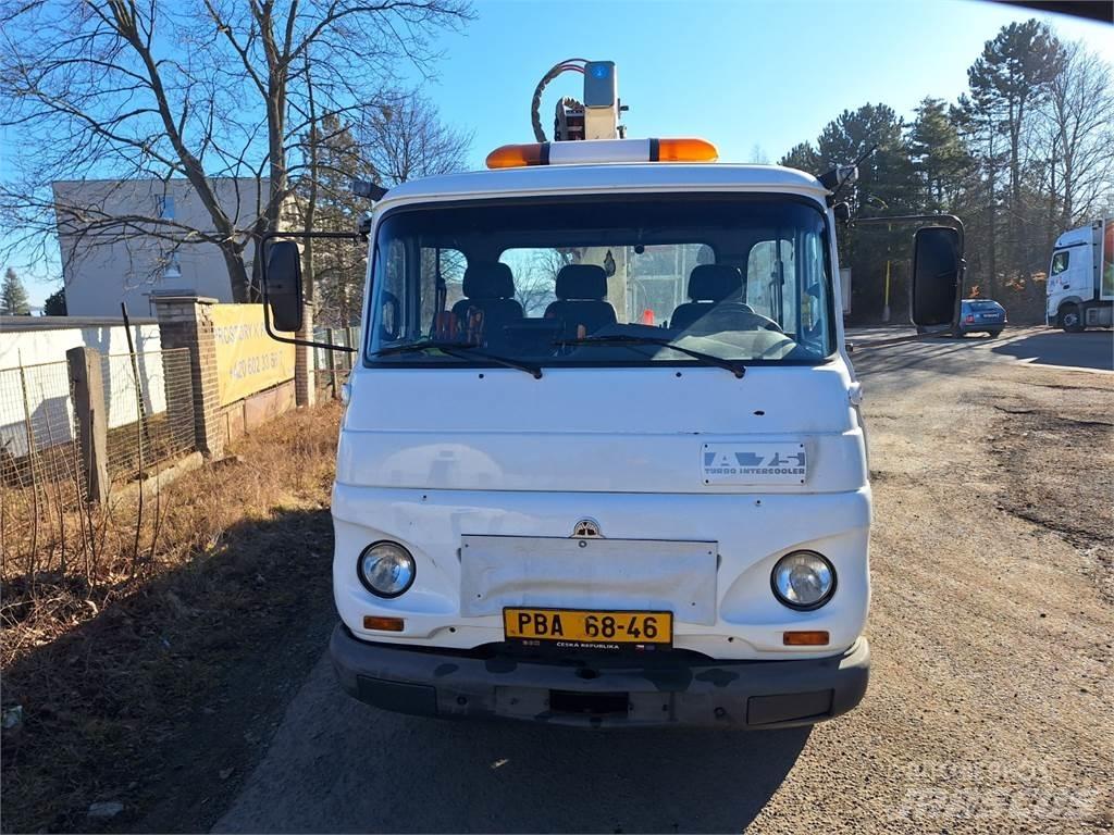 Avia A65-L + MP 12 새시 운전실 트럭