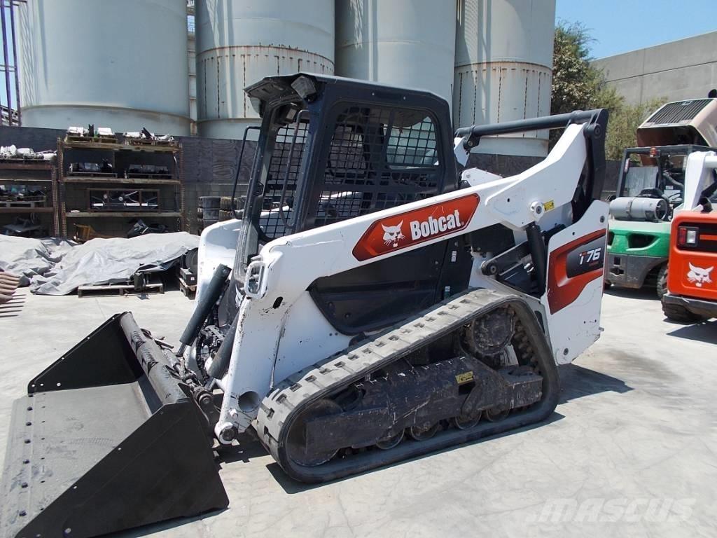 Bobcat T76  스키드로더