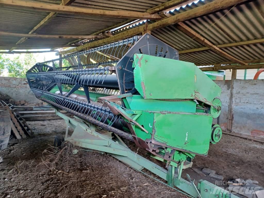 Deutz-Fahr 4075 H 콤바인 수확기