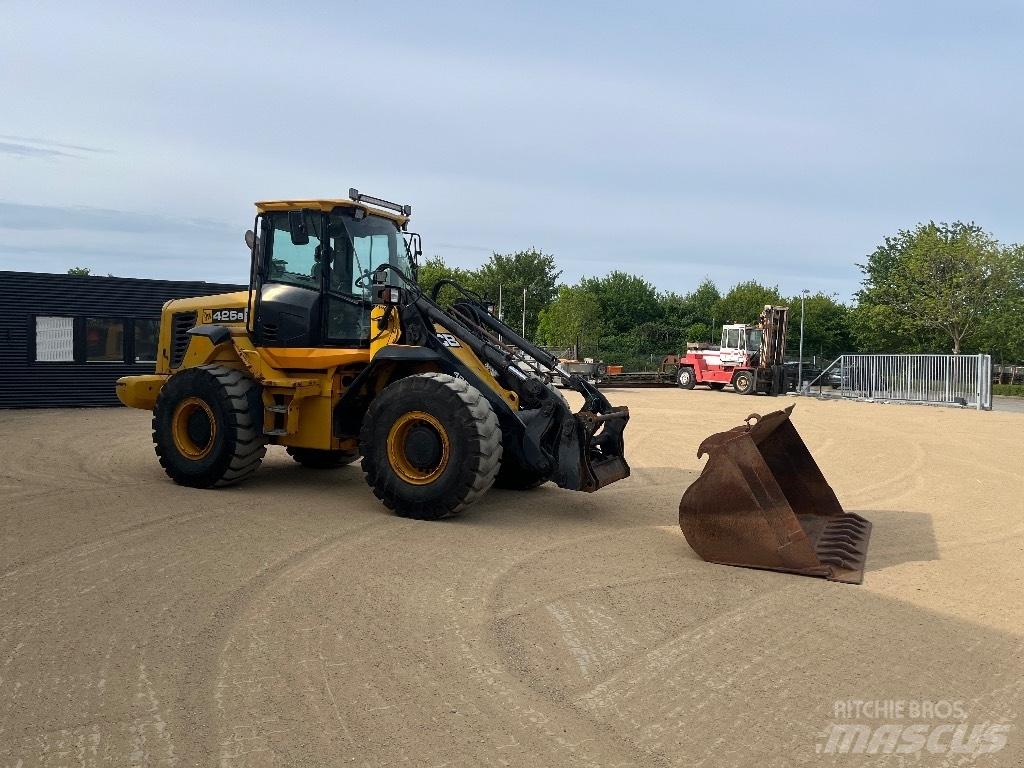 JCB 426 E HT  휠로우더