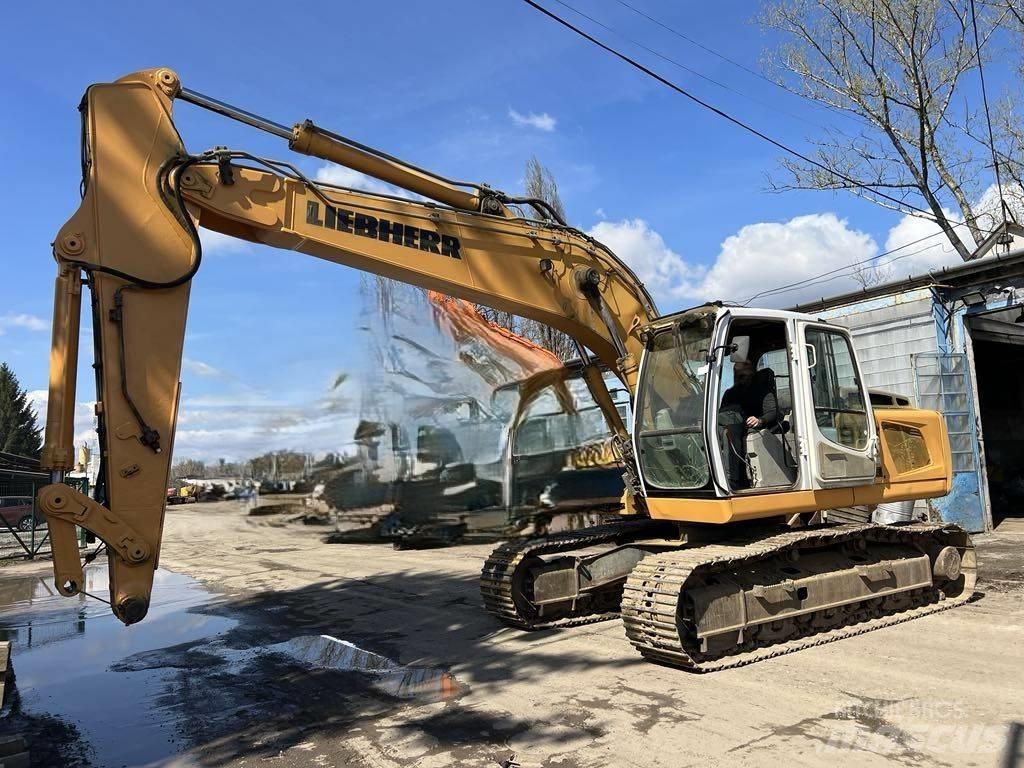 Liebherr 916 대형 굴삭기 29톤 이상