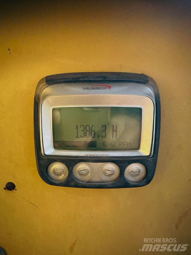 Lorain LRT 1600M R/T 크레인