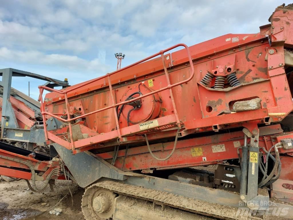 Terex Finlay 883 이동식 선별기
