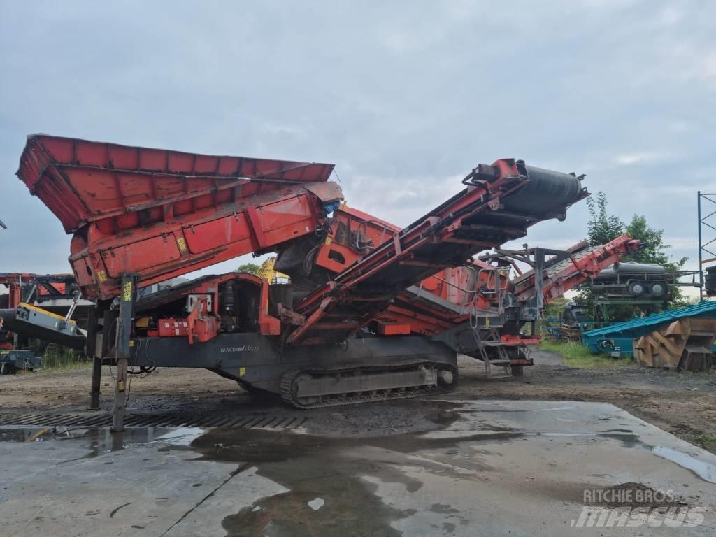 Terex Finlay 883+ 이동식 선별기