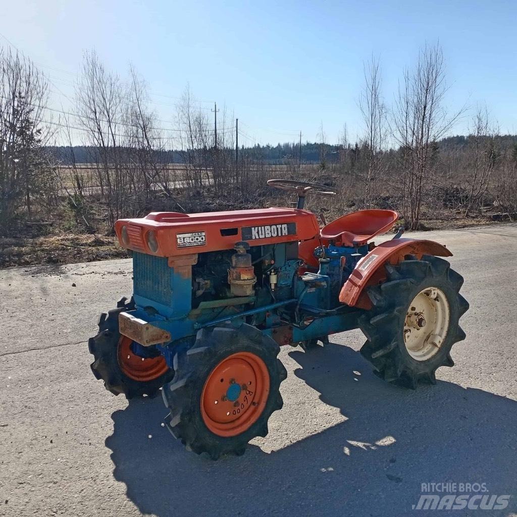 Kubota B 6000 트랙터