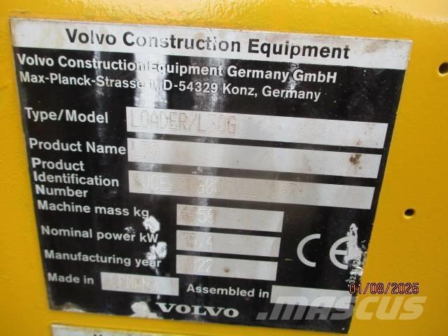 Volvo L 30  휠로우더