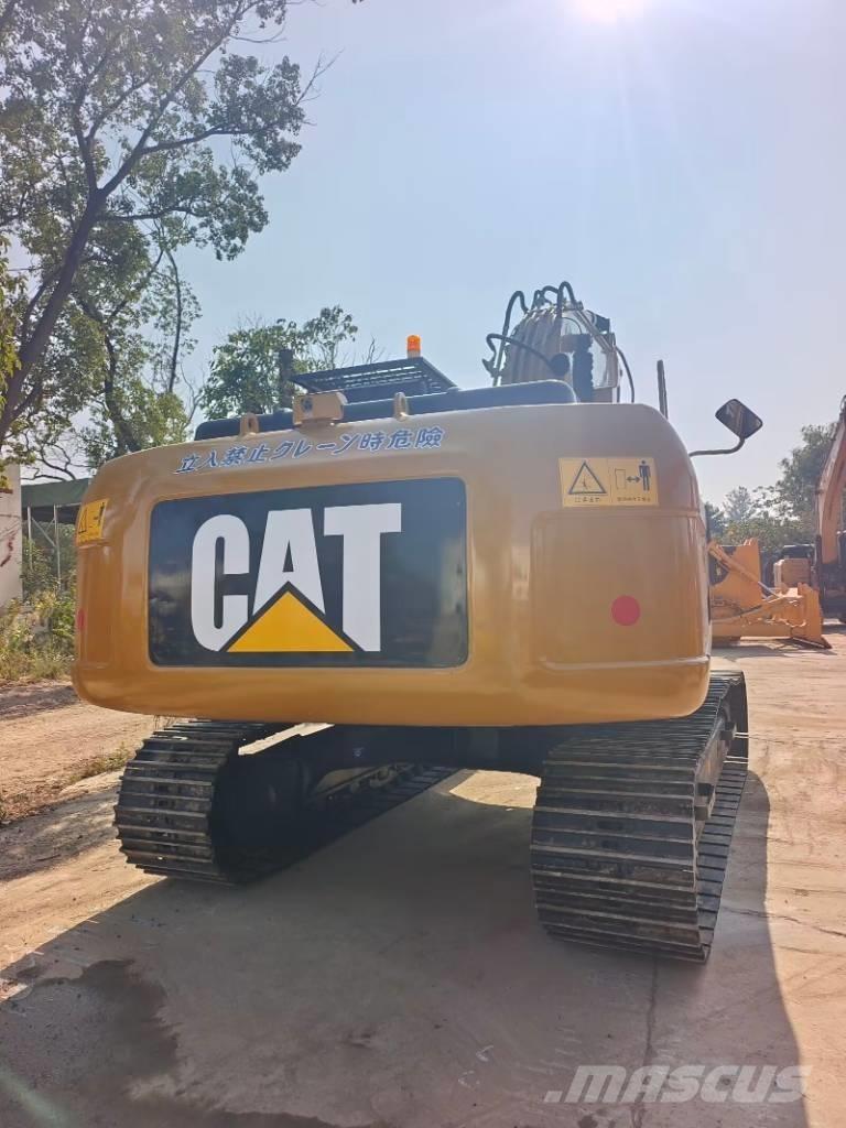 CAT 320 D2L 대형 굴삭기 29톤 이상