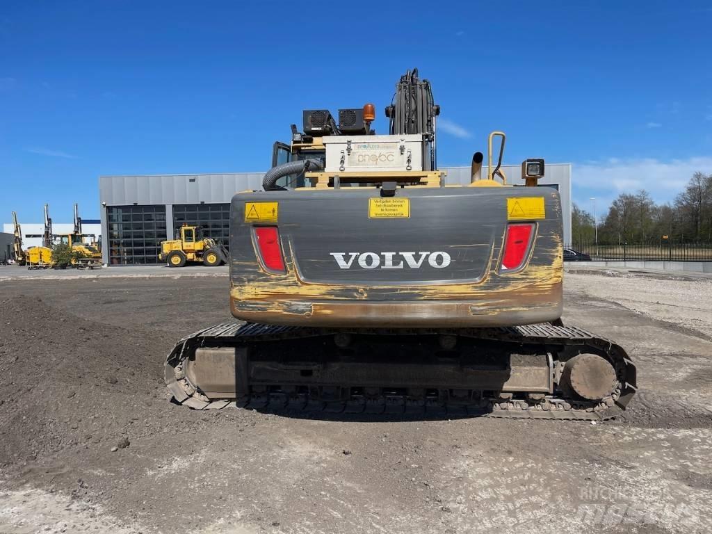 Volvo EC 210 C L 대형 굴삭기 29톤 이상